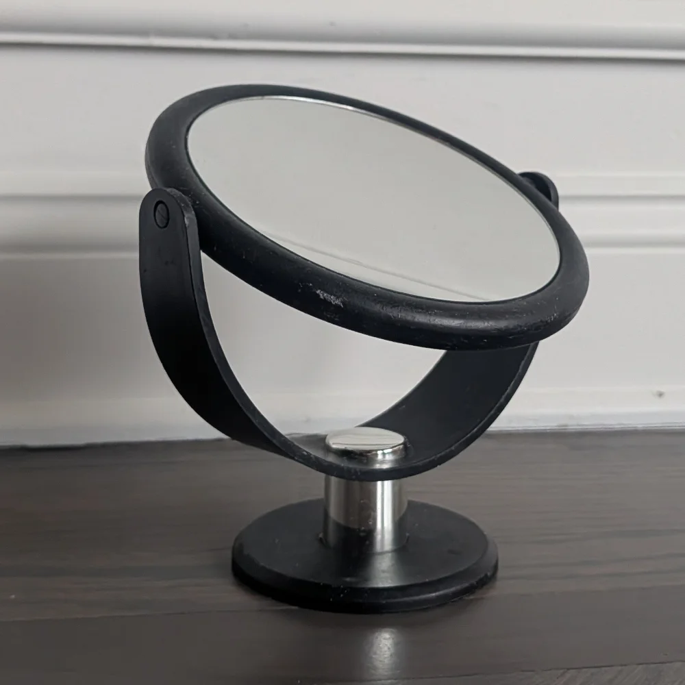Double-Sided Pedestal Vanity Mirror - Soft-Touch Black